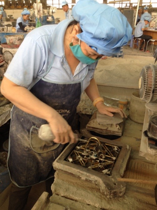 The story behind encaustic cement tiles in Vietnam 13 le_thi_dep